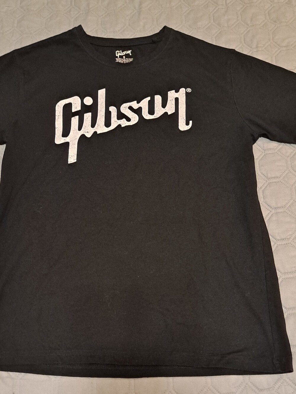 Gibson Guitar  Black Tee with White Script Logo Sz S